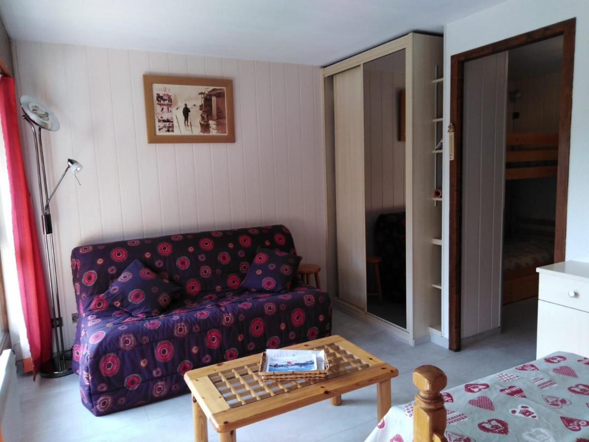 Coquet Studio De 4 Personnes Aux Carroz - Balcon Et Wifi เลการ์รอซ-ดาราช ภายนอก รูปภาพ